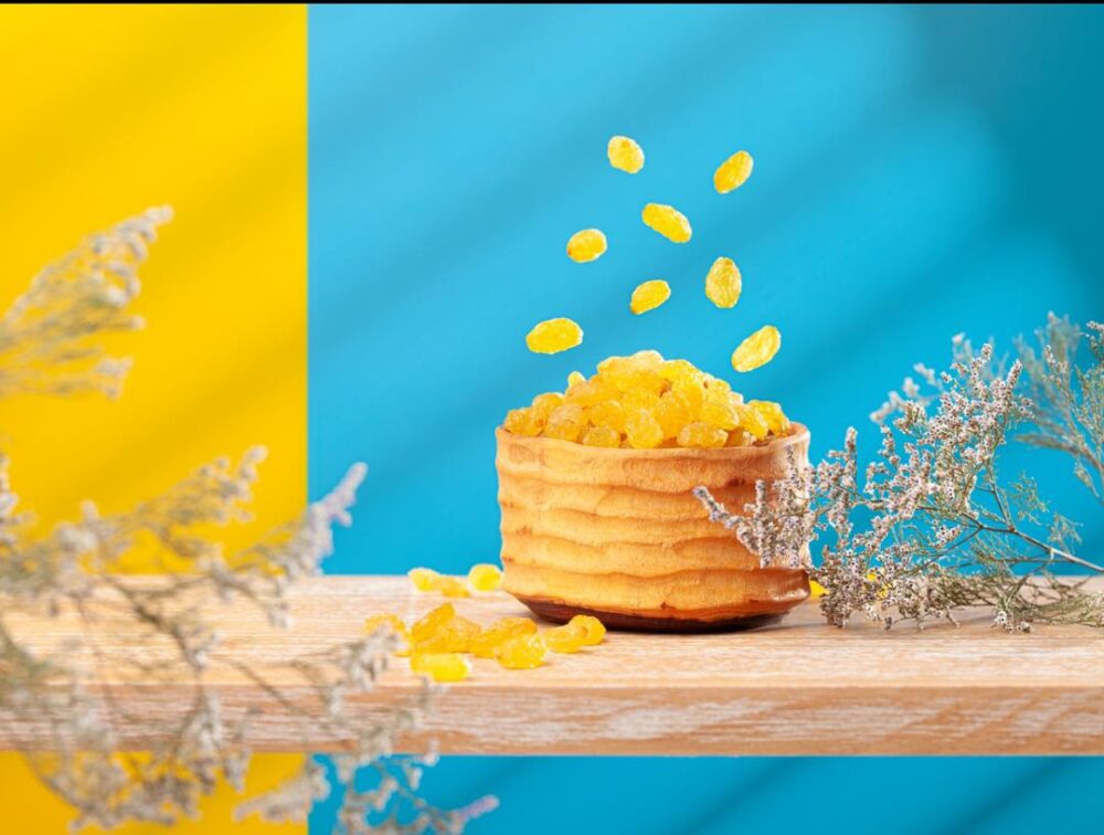 Premium Golden Raisins – Naturally Sweet & Vibrant